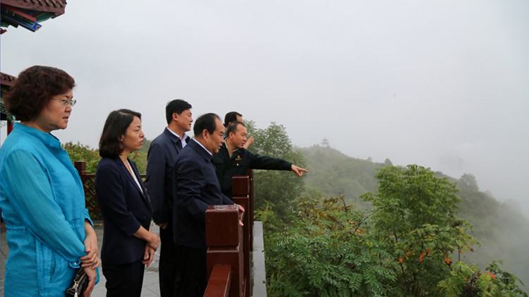 省市場監(jiān)督管理局黨組書記、局長王忠習(xí)調(diào)研金徽股份